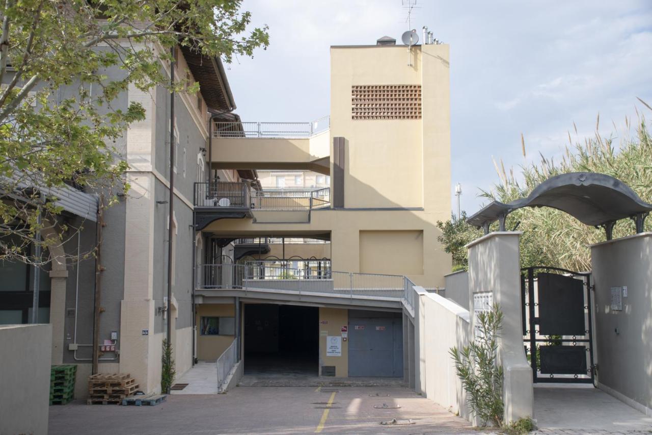 Apartamento Casa Velia 78Mq A 30 Metri Dal Mare Di San Vincenzo Exterior foto